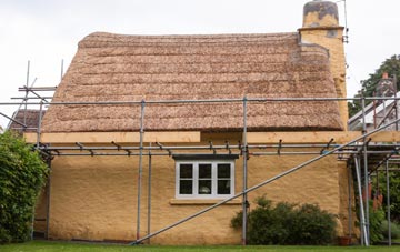 Lockeridge Dene thatch roofing costs